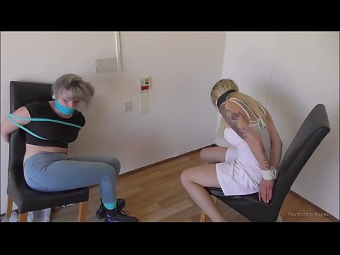 ❤️ Fíkill / bundin og kæfð / stúlka í neyð ❤️ Anal klám á is.pornxlxx.ru ❌️❤